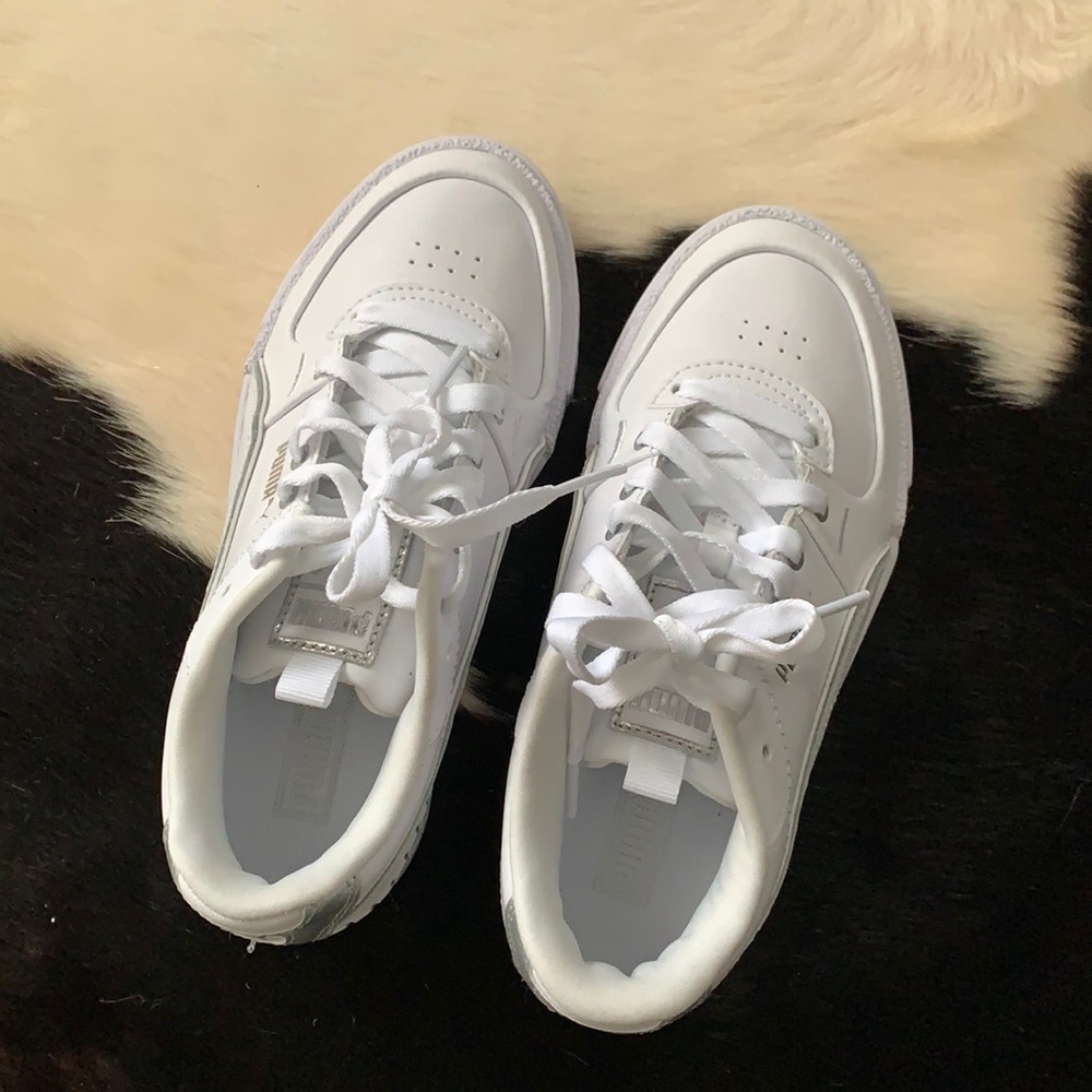 PUMA white sneakers
